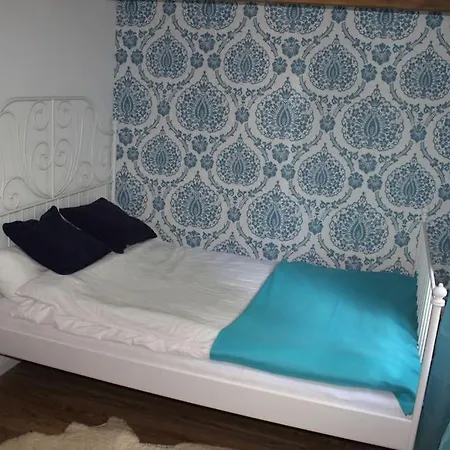 Blockhouse Nicks * Hatten